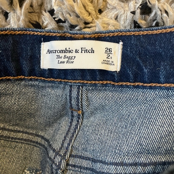 Abercrombie Low Rise Baggy Jeans medium dark wash - Picture 2 of 3